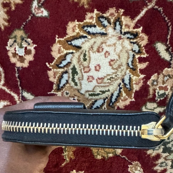 🍁SOLD🍁Prada Saffiano Leather Wallet - Picture 6 of 10
